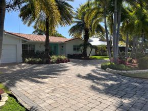 380 SE 12th Ave, Pompano Beach FL 33060