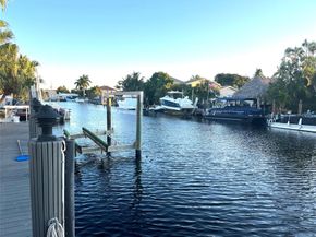 380 SE 12th Ave, Pompano Beach FL 33060