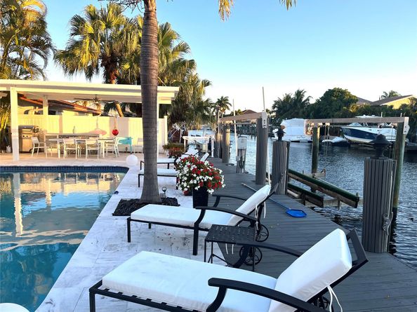 380 SE 12th Ave, Pompano Beach FL 33060