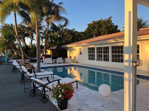 380 SE 12th Ave, Pompano Beach FL 33060