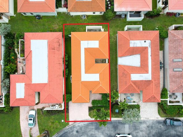 1476 Via De La Palma, Jupiter FL 33477