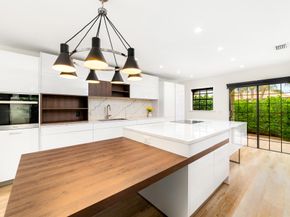 1476 Via De La Palma, Jupiter FL 33477