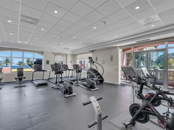 2110 N Ocean Blvd 22A, Fort Lauderdale FL 33305