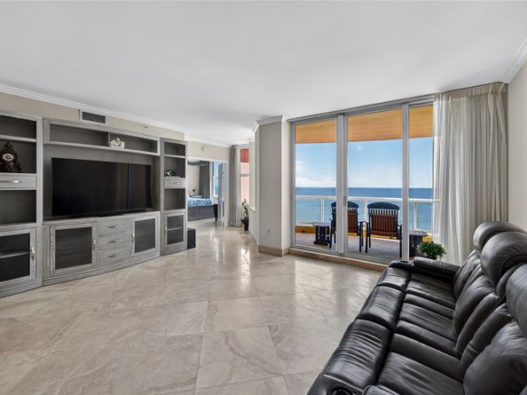 2110 N Ocean Blvd 22A, Fort Lauderdale FL 33305