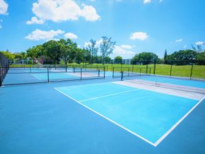 1026 Cambridge B 1026, Deerfield Beach FL 33442