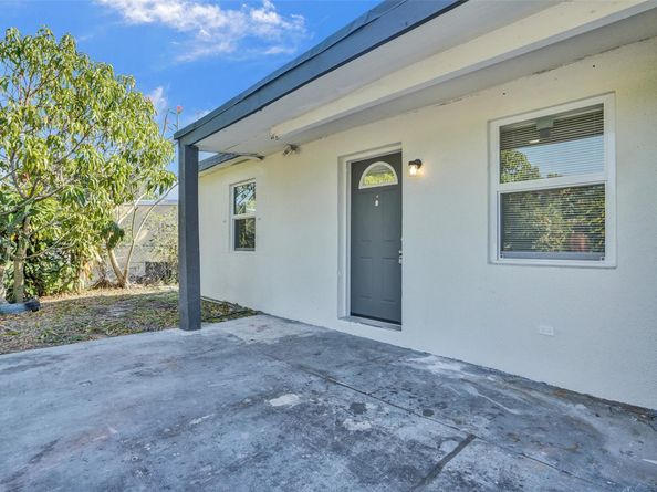 1632 Lauderdale Manor Dr, Fort Lauderdale FL 33311