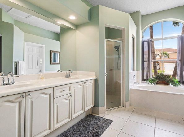 6346 Sand Hills Circle, Lake Worth FL 33463