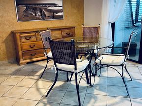671 NE 195th St 403E, Miami FL 33179