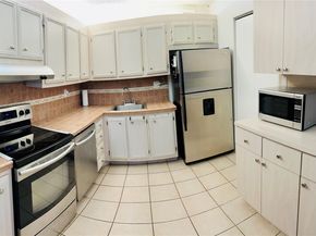 671 NE 195th St 403E, Miami FL 33179