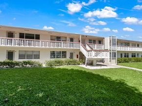 79 Camden D, West Palm Beach FL 33417