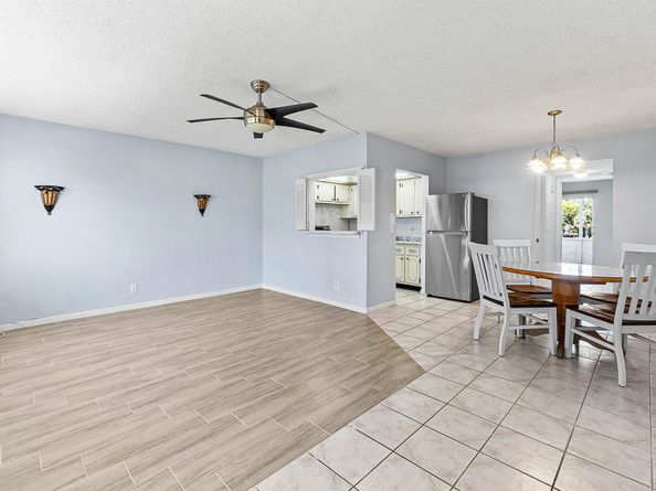 79 Camden D, West Palm Beach FL 33417
