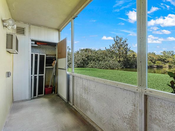 79 Camden D, West Palm Beach FL 33417