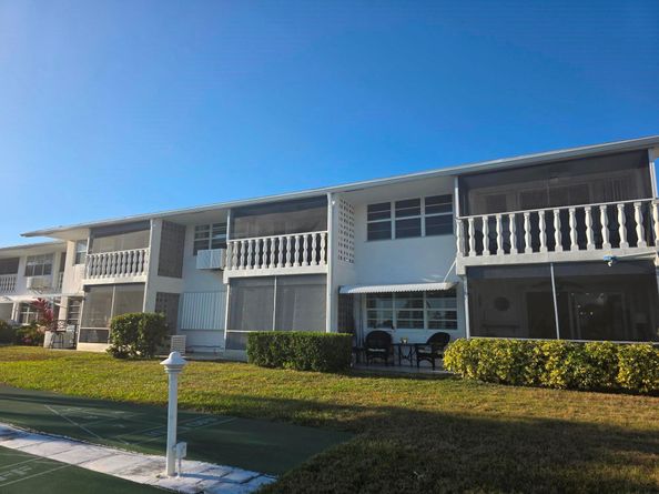 650 Pine Dr 1, Pompano Beach FL 33060