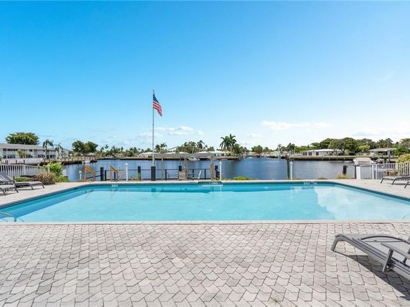 650 Pine Dr 1, Pompano Beach FL 33060