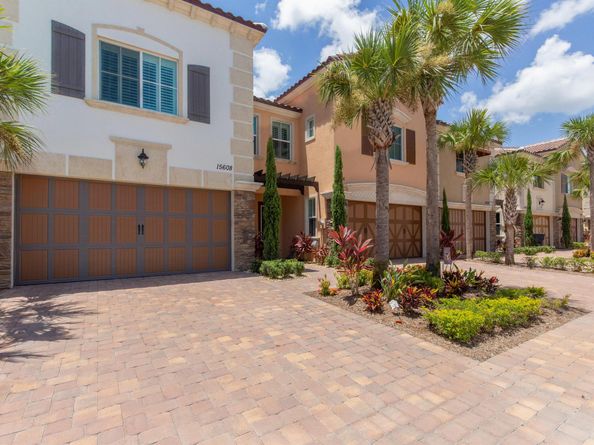 15608 Italian Cypress Way, Wellington FL 33414