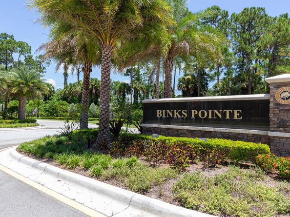 15608 Italian Cypress Way, Wellington FL 33414