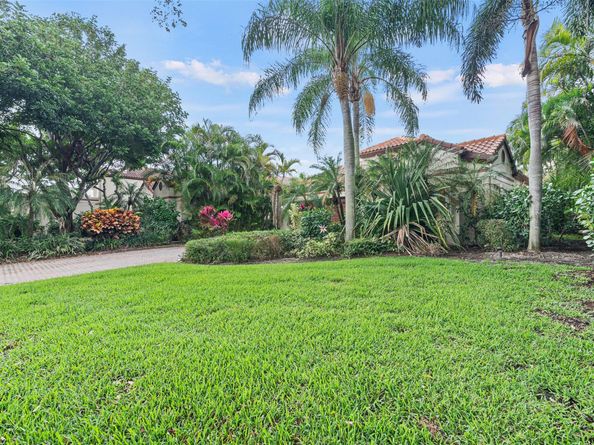 7549 Mirabella Dr, Boca Raton FL 33433