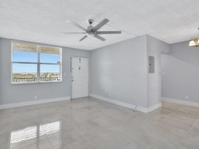 2400 NE 10th Street 506, Pompano Beach FL 33062