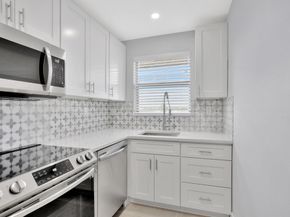 2400 NE 10th Street 506, Pompano Beach FL 33062