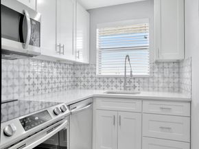 2400 NE 10th Street 506, Pompano Beach FL 33062