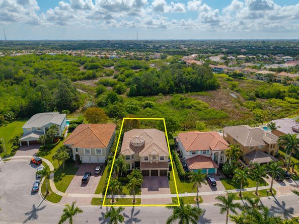 2622 Danforth Terrace, Wellington FL 33414