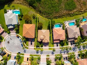2622 Danforth Terrace, Wellington FL 33414