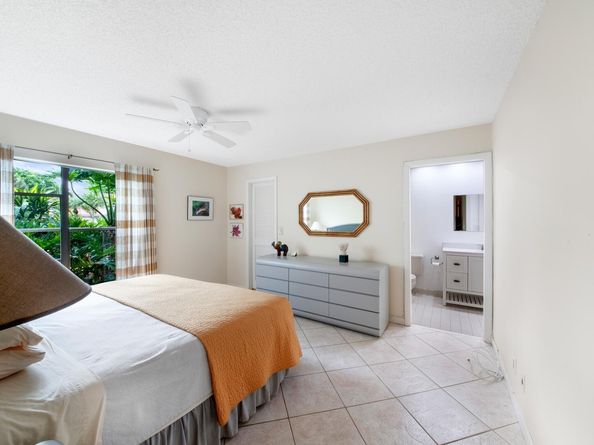 5629 Lakeview Mews Court, Boynton Beach FL 33437