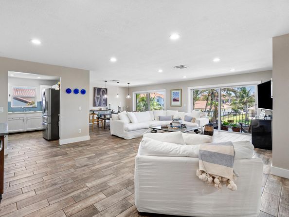 4316 S Ocean Boulevard 2s, Highland Beach FL 33487