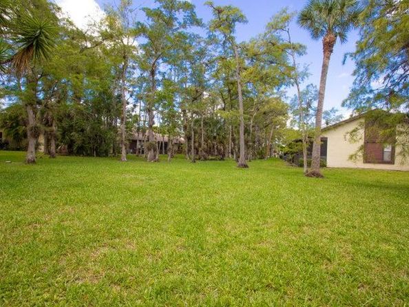 499 Iron Forge Court, Royal Palm Beach FL 33411