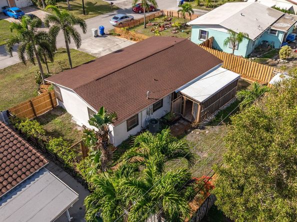 1649 NE 31st Street, Pompano Beach FL 33064