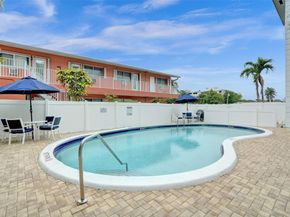 3216 SE 8th St 305, Pompano Beach FL 33062