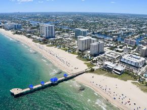 3216 SE 8th St 305, Pompano Beach FL 33062
