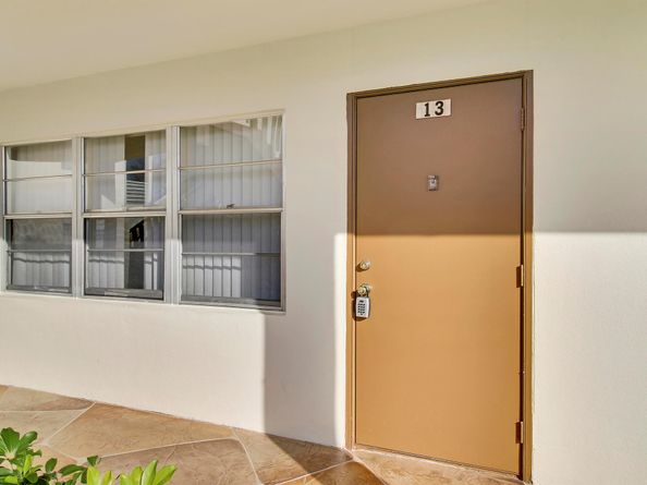 13 Mansfield A A, Boca Raton FL 33434
