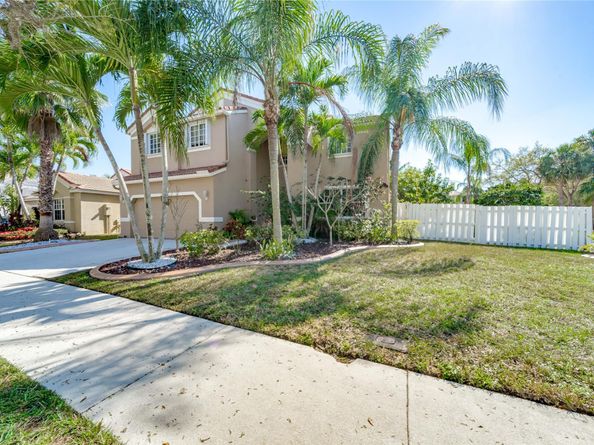 550 Slippery Rock Rd, Weston FL 33327