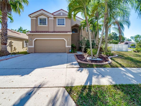 550 Slippery Rock Rd, Weston FL 33327