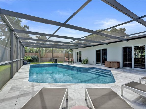 4450 NE 15th Terr, Oakland Park FL 33334