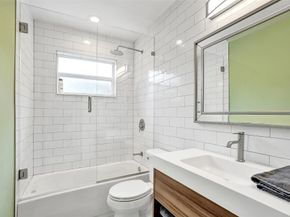 4450 NE 15th Terr, Oakland Park FL 33334