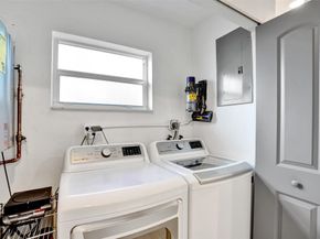 4450 NE 15th Terr, Oakland Park FL 33334