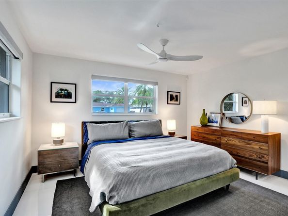 4450 NE 15th Terr, Oakland Park FL 33334