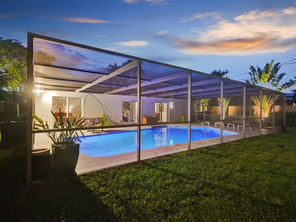 4450 NE 15th Terr, Oakland Park FL 33334