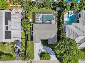 4450 NE 15th Terr, Oakland Park FL 33334