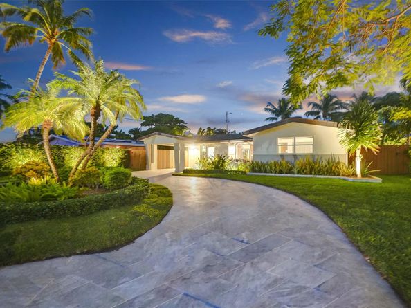 4450 NE 15th Terr, Oakland Park FL 33334