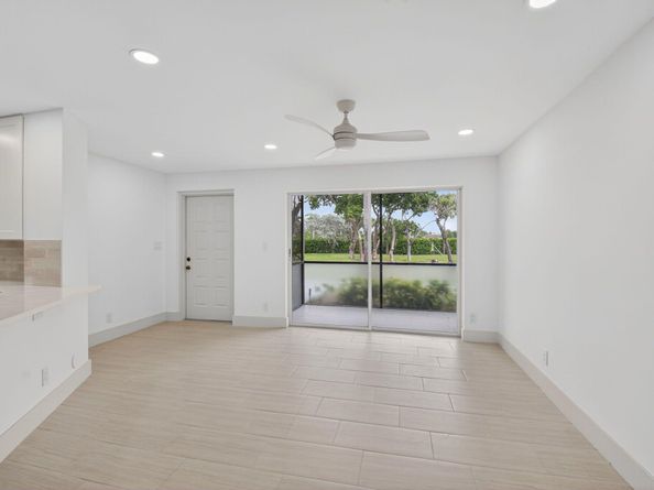 7547 S Oriole Boulevard 101, Delray Beach FL 33446
