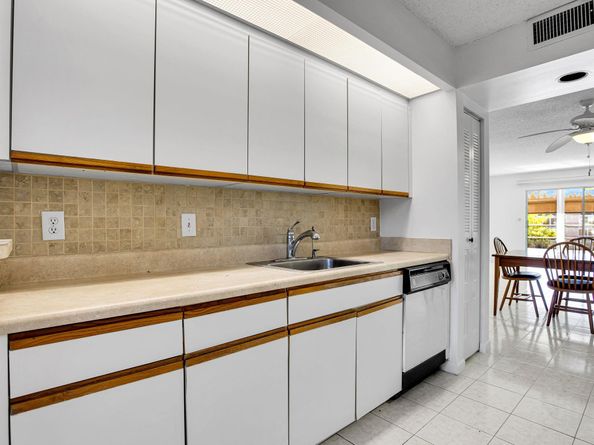 1801 Eleuthera Pt G3, Coconut Creek FL 33066