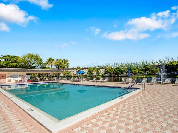 1801 Eleuthera Pt G3, Coconut Creek FL 33066