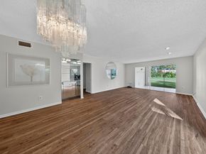 9187 Norte Lago 5i, Boca Raton FL 33428