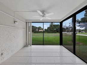 9187 Norte Lago 5i, Boca Raton FL 33428