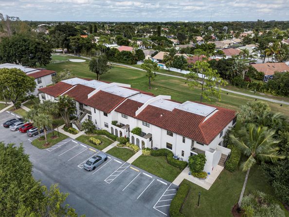 9187 Norte Lago 5i, Boca Raton FL 33428