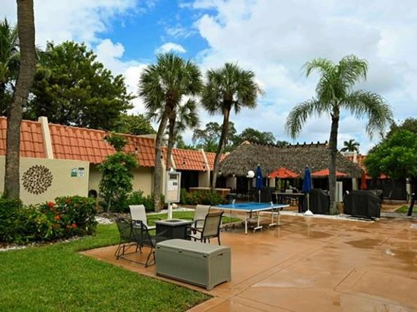 777 S Federal Hwy 218G, Pompano Beach FL 33062