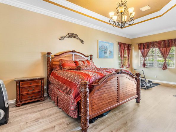 9915 Via Bernini, Lake Worth FL 33467